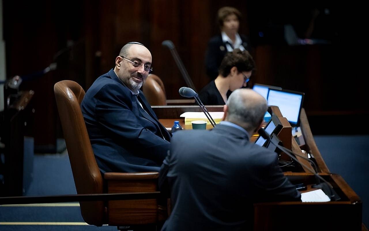 以色列政客口出狂言:一把火烧光加沙,别对巴勒斯坦人太好了_图里