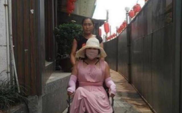 红粉宝宝 来自搜狐网