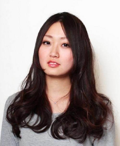 好羡慕鹅蛋脸的女生,长脸的女生适合什么样的发型?_齐刘海_脸型_额头