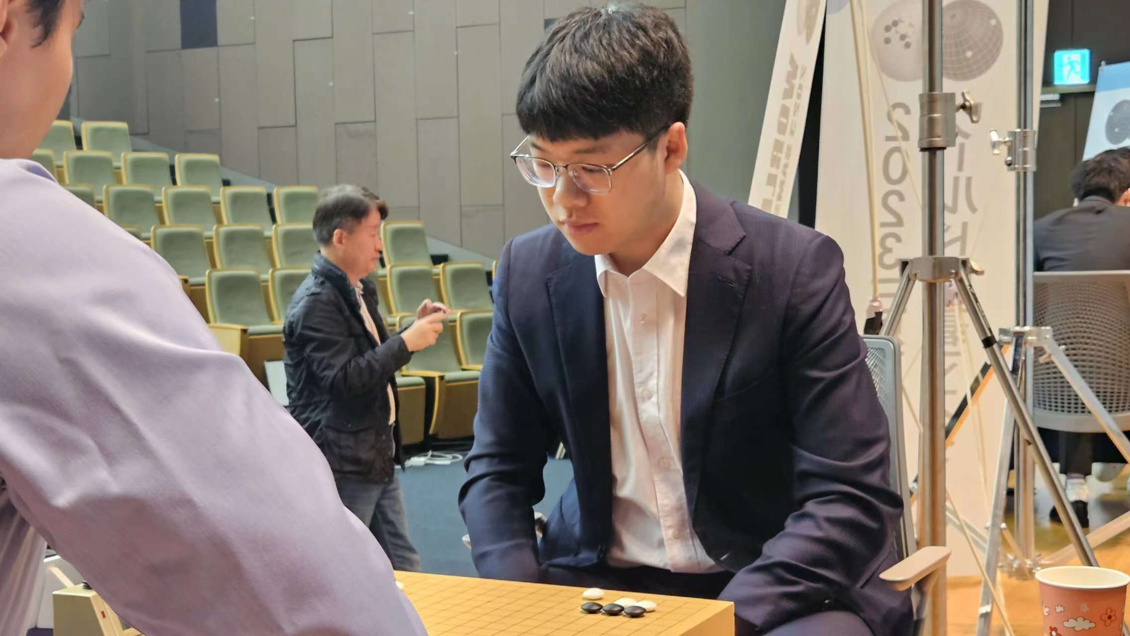 三星杯檀啸黄云嵩憾负 谢尔豪连笑等5国手进8强_九段_朴廷桓_辜梓豪