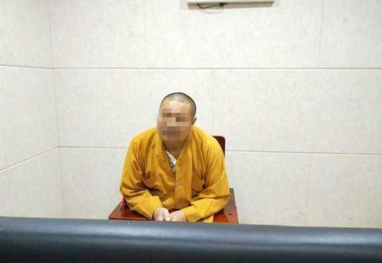 假僧人诱奸14名女性被判无期_魏刚_组织_黑社会