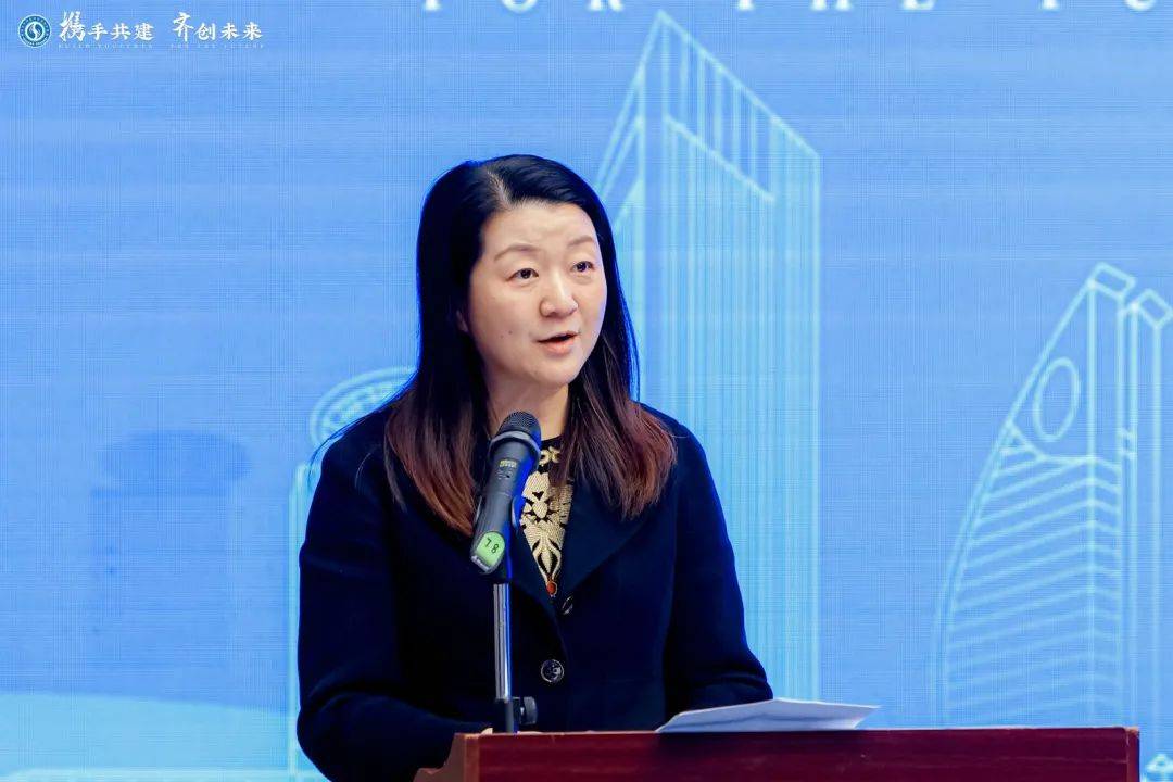 顺德区人民政府副区长陈振浩,区经济促进局党组书记梁嘉斌以及区委