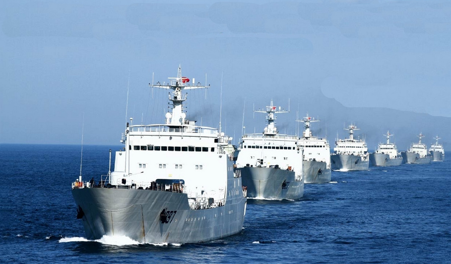 追赶世界第一，中国071型船坞登陆舰，到底需要多少艘？_手机搜狐网