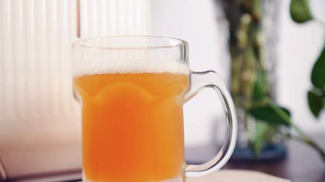 爱咕噜F1智能胶囊啤酒酿造机 完美酿造 尽情享受