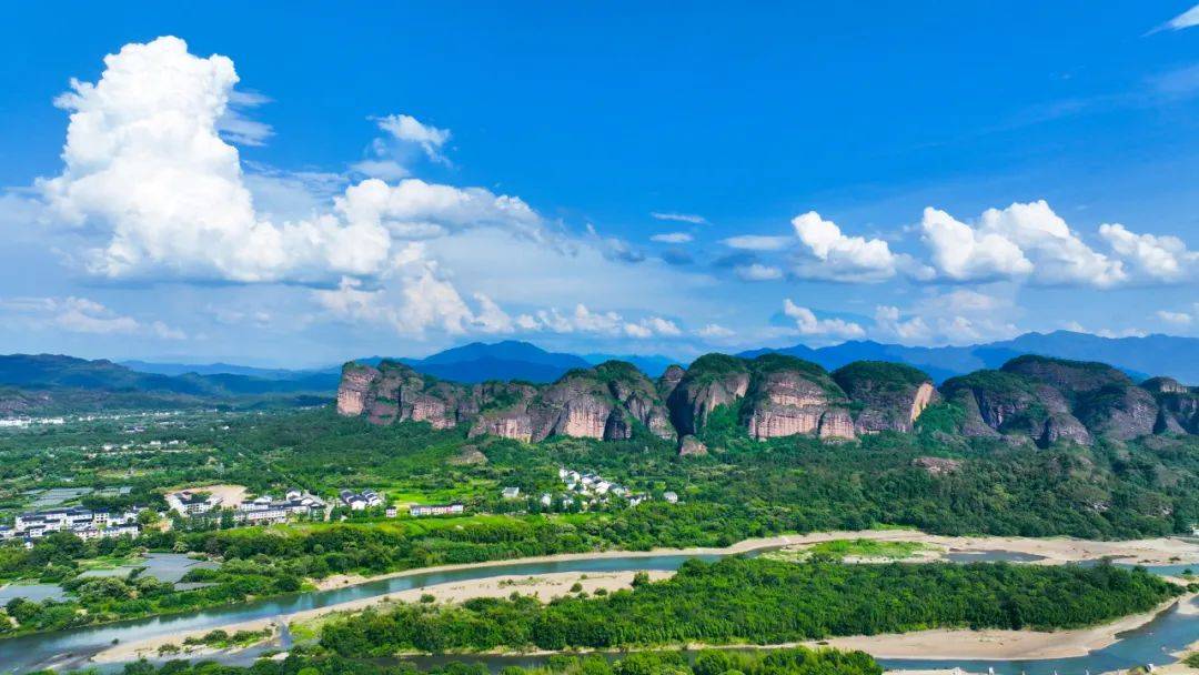 江西龙虎山全景图图片