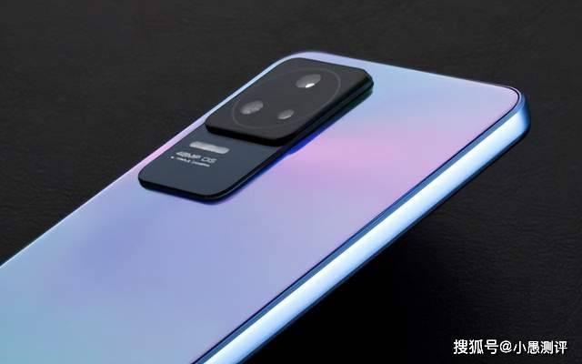 小米终于妥协,高端旗舰跌至1399元,旗舰芯 120hz 4500mah 67w