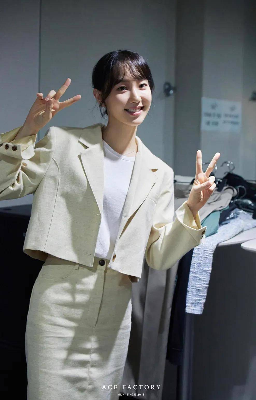 李裕英:为艺术献身的韩国女演员