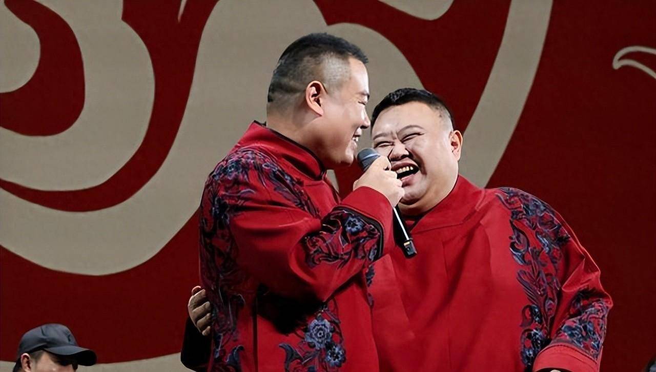 德云社岳云鹏商演返场,回应上春晚的事情,观众:签保密协议了没_演出