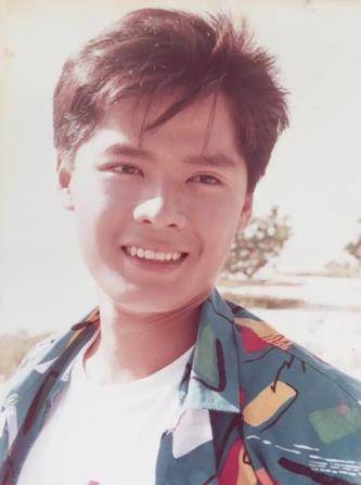 新加坡男演员九十年代图片