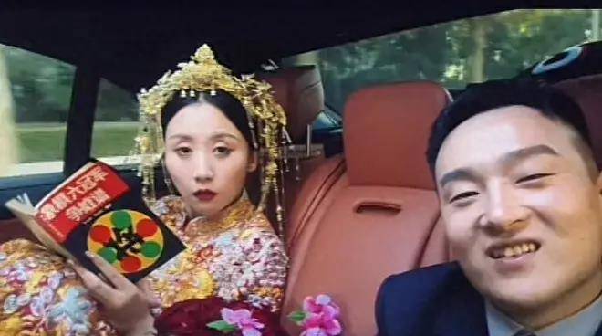 千万粉丝王铁锤大婚,与老公远哥因棋结缘,现场仪式感十足_网友_网络