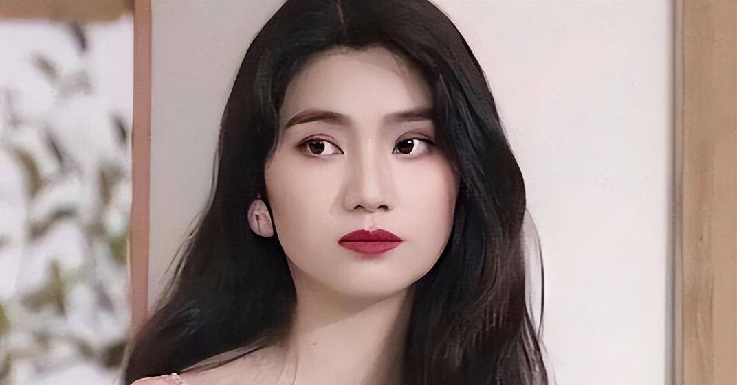 在"蛇蝎美人"李嘉欣身上,将"现世报"体现得淋漓尽致