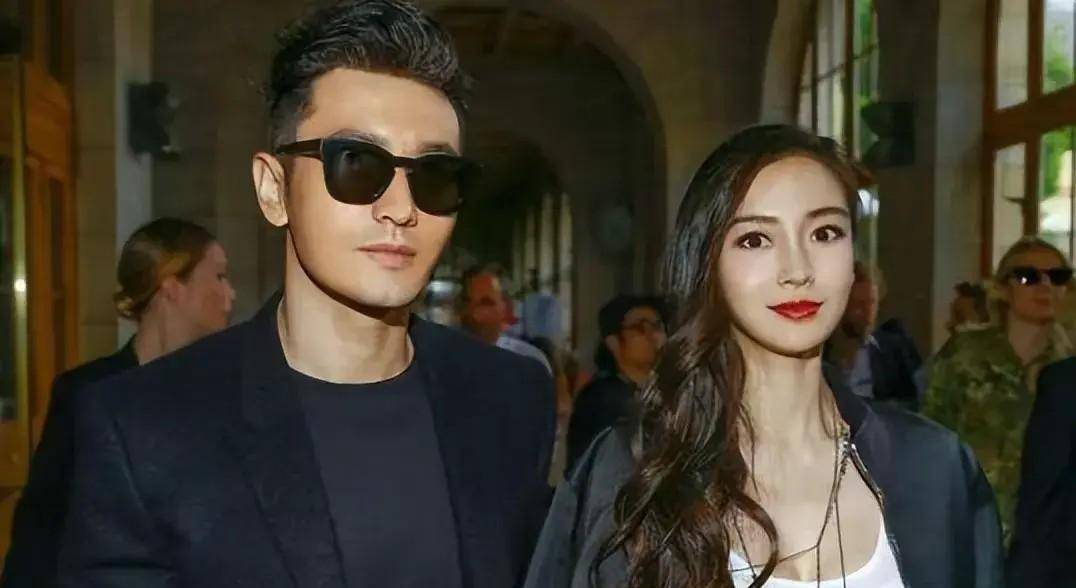 angelababy深夜带小海绵看急诊,憔悴抱娃不松手_母爱_故事_穿着