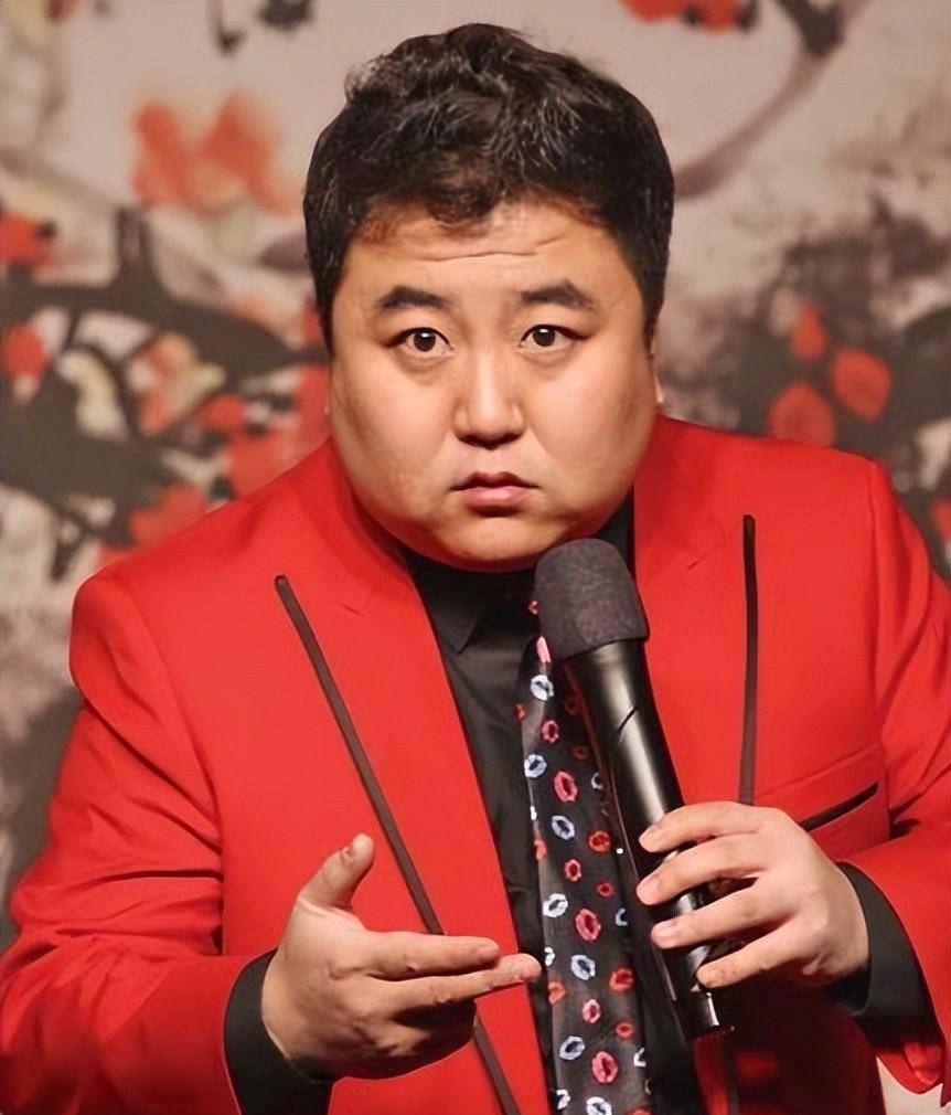 他搭档冯巩春晚爆红,后却成百万诈骗犯_杨松_相声_舞台