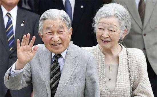 明仁天皇独女清子内亲王的婚礼太隆重,有2个地方不合礼制!