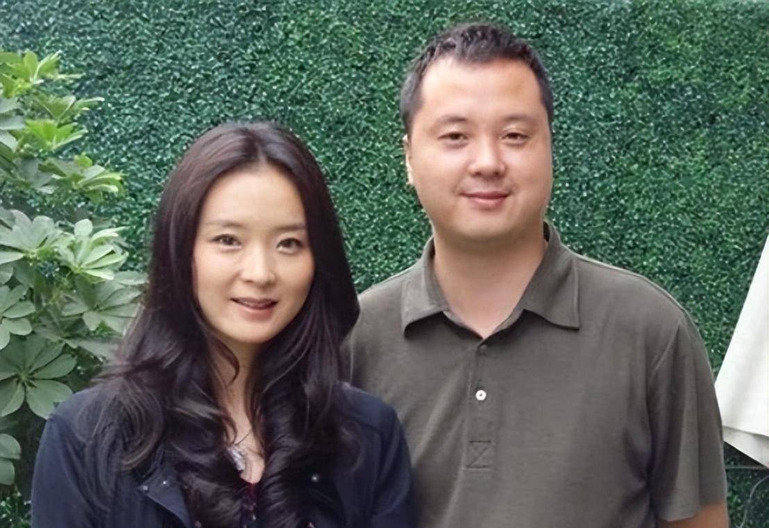 49岁"晴格格"王艳惨状曝光:15亿豪宅没了,贵妇人设崩了_生活_演技