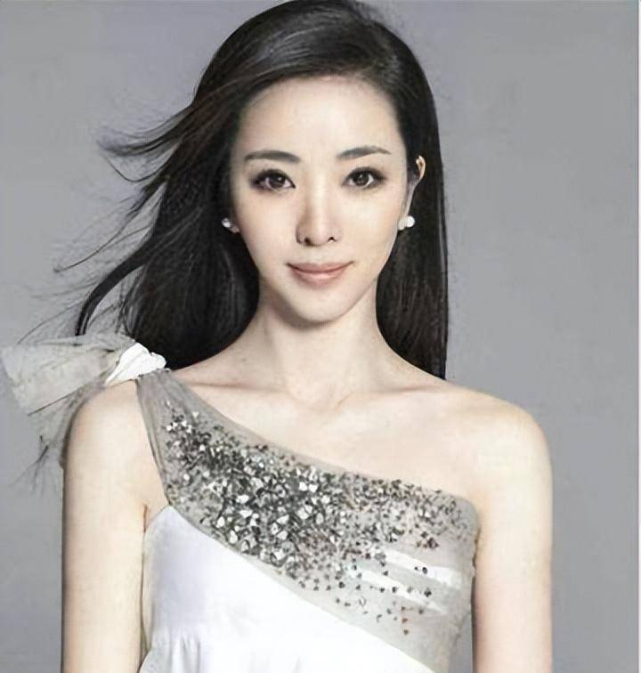 事实证明,李思思,正在前往"性感"的路上,越走越远,风韵犹存_挑战_托管