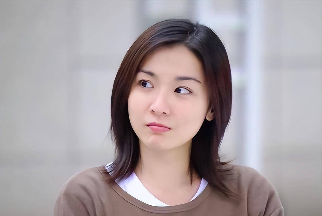 江祖平的耳朵突然失去平衡,五种感官全部失去.