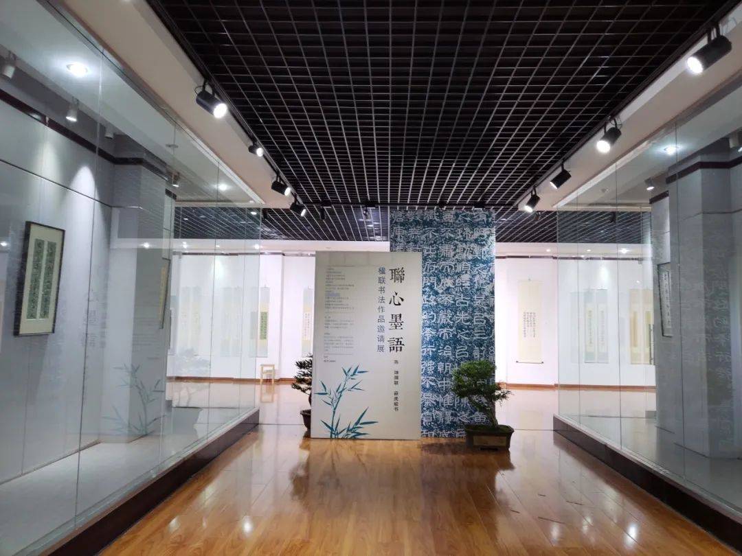 【著名诗人】匡晖癸卯秋成县行吟_中国楹联学会_诗词_先生