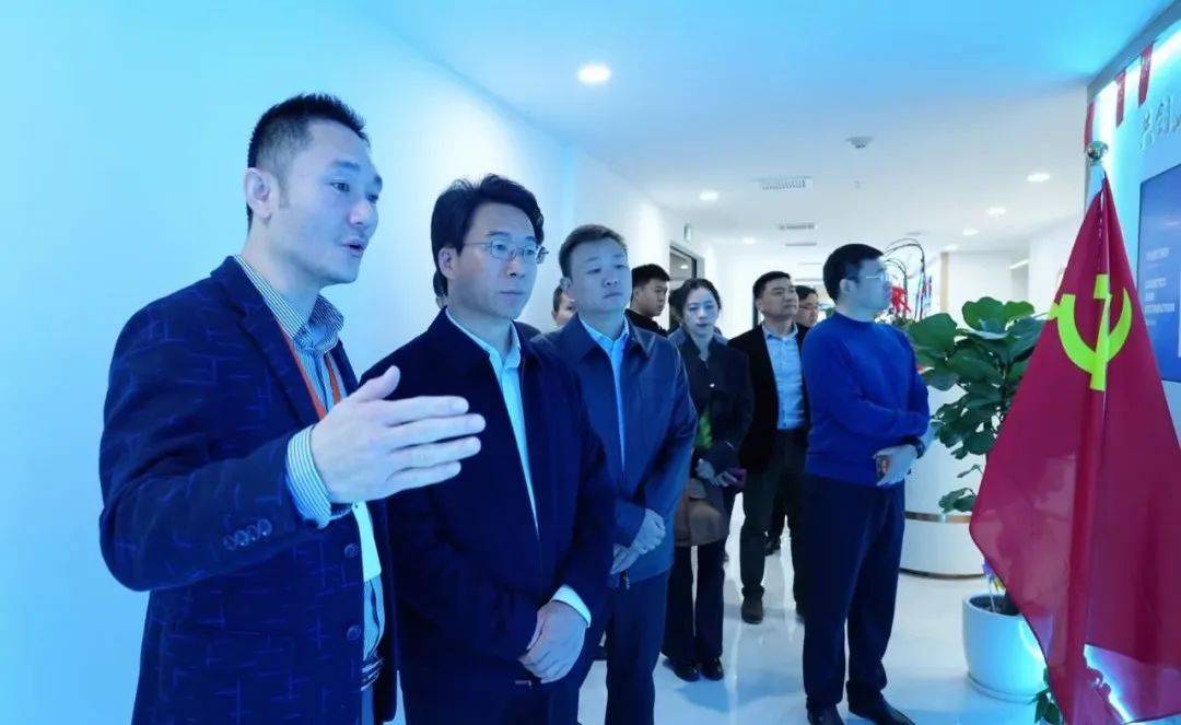 2023年11月22日,新密市市长程洋,副市长焦成举,商务局局长杨晓辉,政府