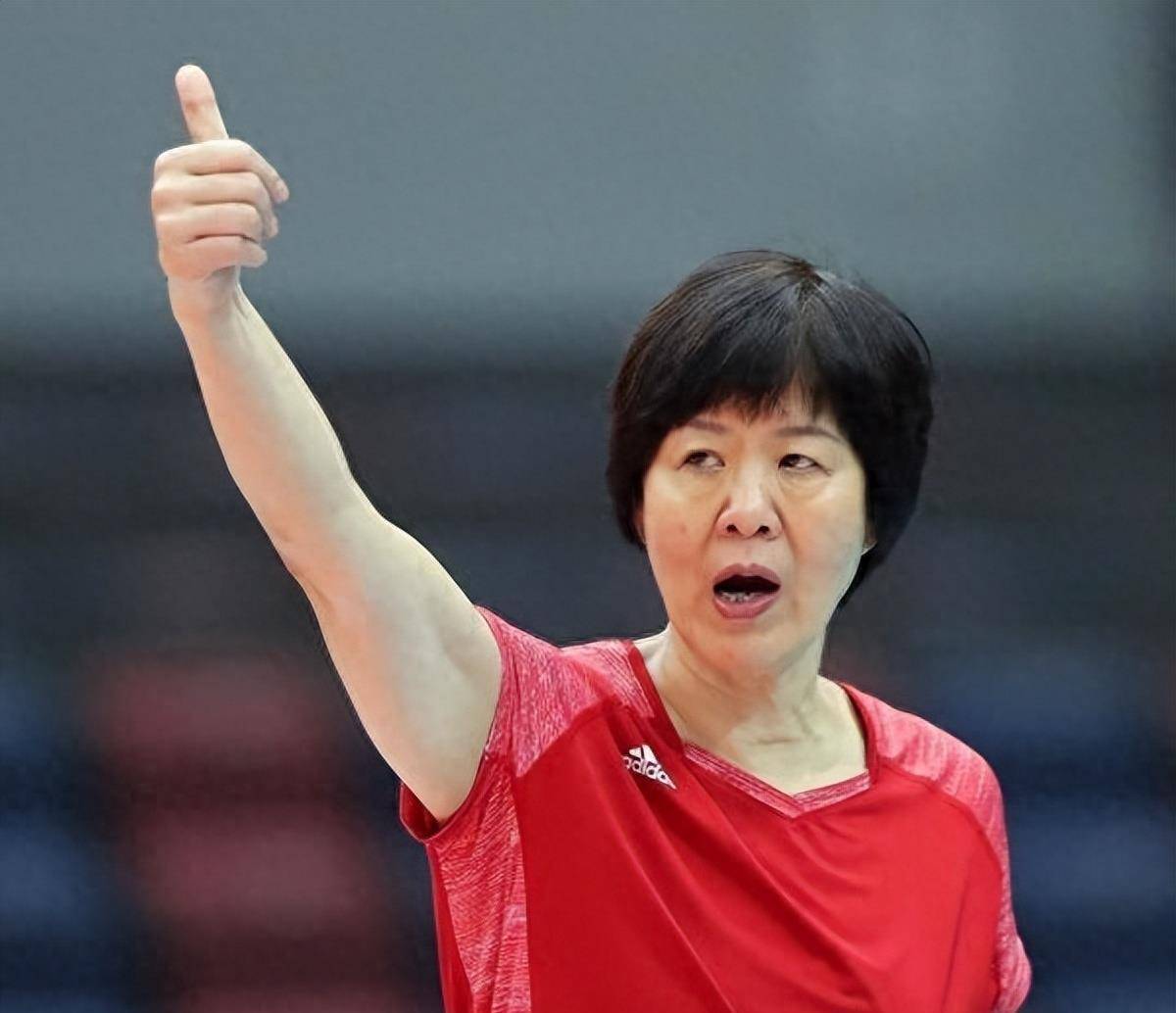 这一次,将"铁榔头"郎平逼去美国的魏纪中,很可能晚节不保!