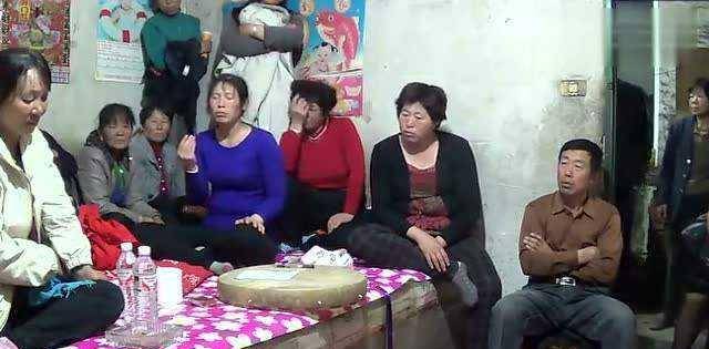 山东女子晁正坤:学武则天称帝,封大臣,开内阁,还招童男建后宫_张金健