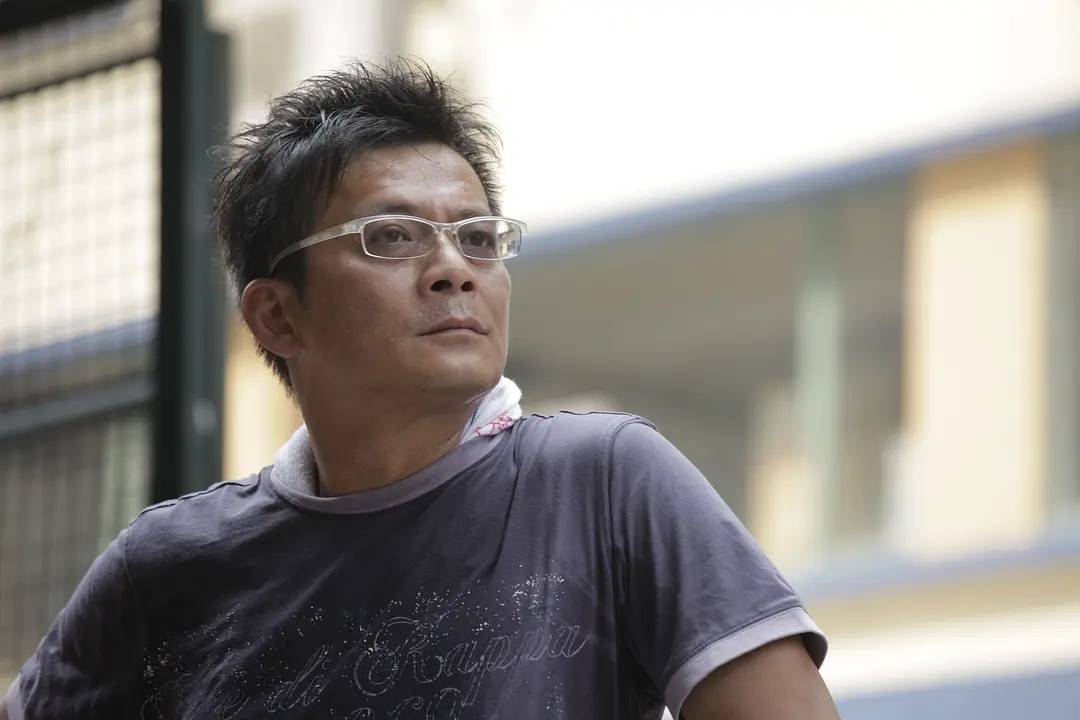 大侠还是坏蛋,黄日华演过的一个龙套,像极了他现在的状态_郭靖_人们