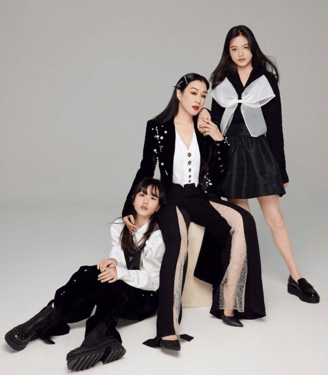 穿抹胸亮相,五官精致打扮成熟_张思捷_钟丽缇_张伦