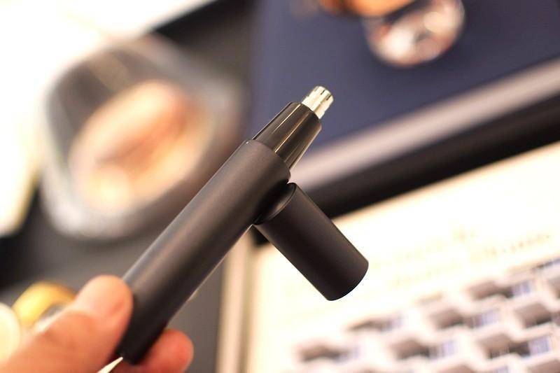 抗菌安心修剪，舒适不伤鼻腔 米家电动鼻毛修剪器