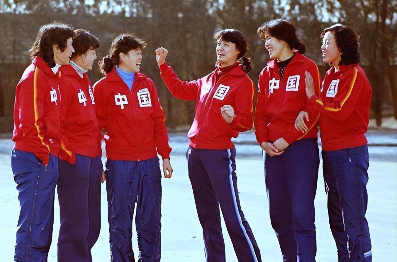 1981女排图片