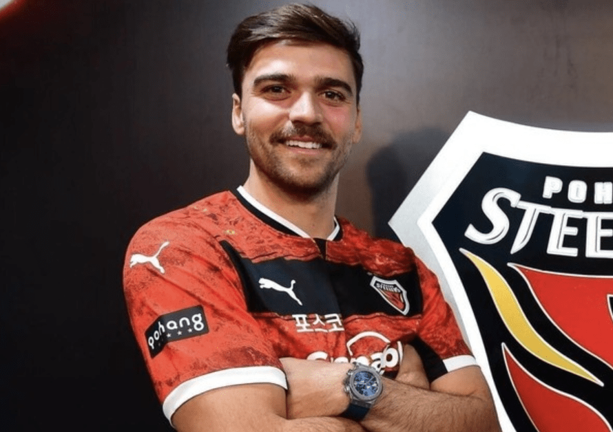 所以不排除泽卡会提前与泰山队会合,毕竟泰山队接连失去郭田雨,费莱尼