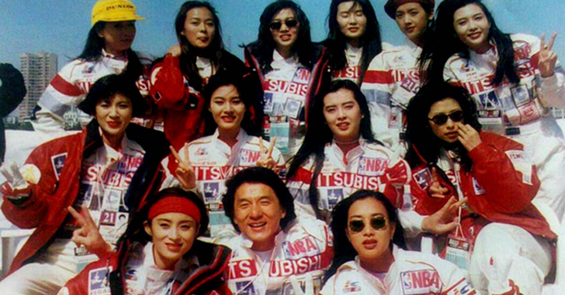 成龙私生女曝光,直言庆幸与妻子离婚,却引发千万网友愤怒?