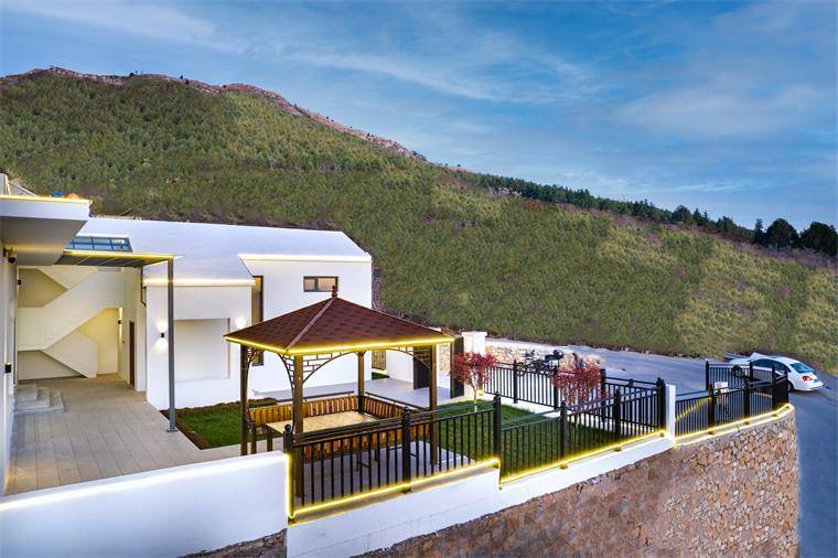 天津蓟县盘山半山民宿,花费200万精心打造,面积1100平超大乐居!