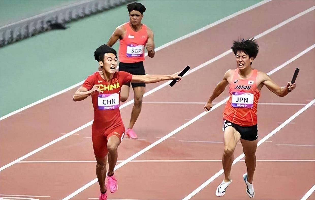 21岁陈佳鹏一战成名,实力已超同龄苏炳添_比赛_教练_训练