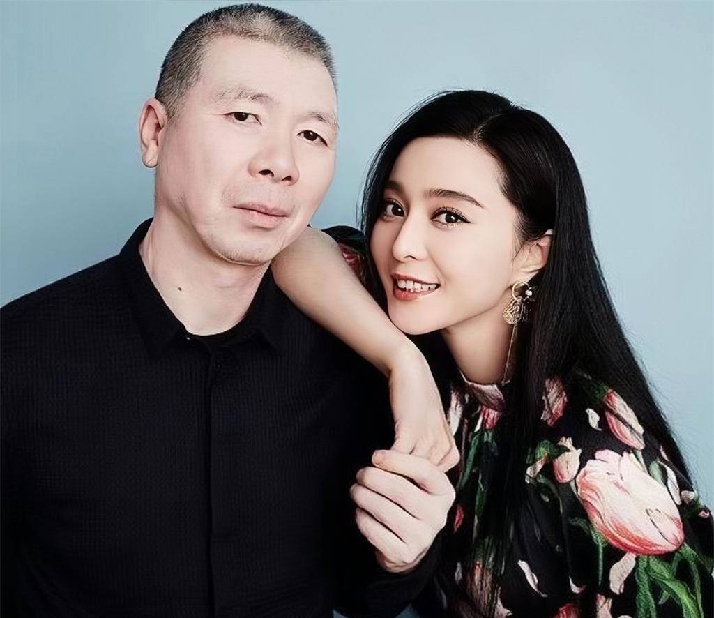 徐帆笑谈冯小刚绯闻:他是男的不吃亏!