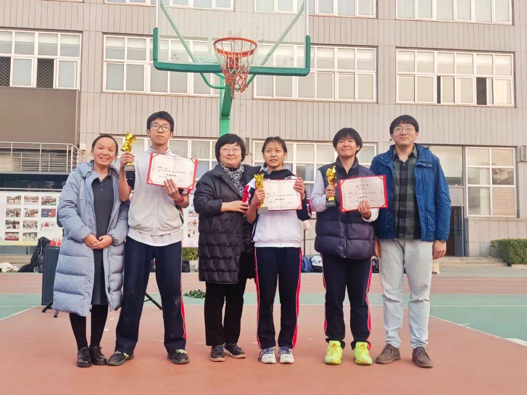 北京市东直门中学初三学生心理拓展团体辅导活动顺利举办_团队_班级