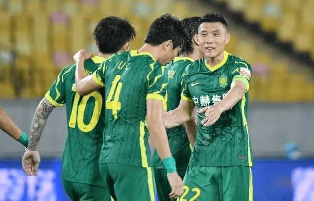 苏亚雷斯获引援大权,张稀哲恭喜张玉宁安心_准入_球迷_问题