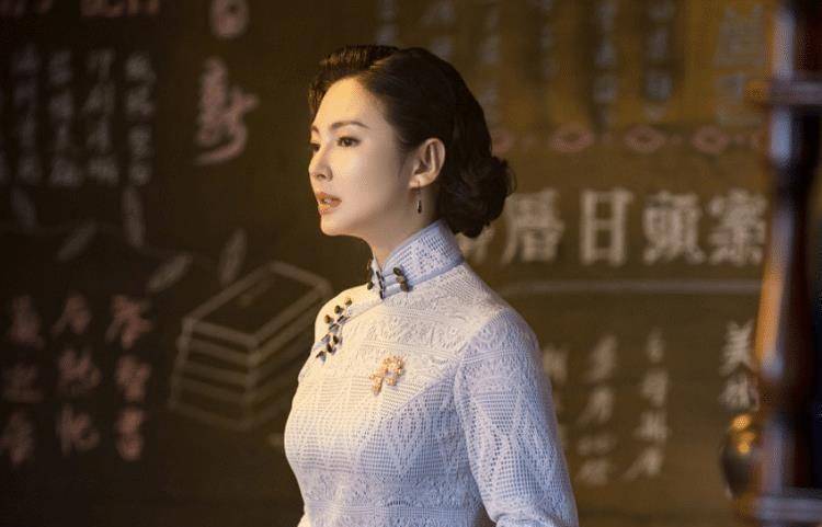 《误入浮华》男主选择我想大家对于张雨绮的演技没有什么异议.
