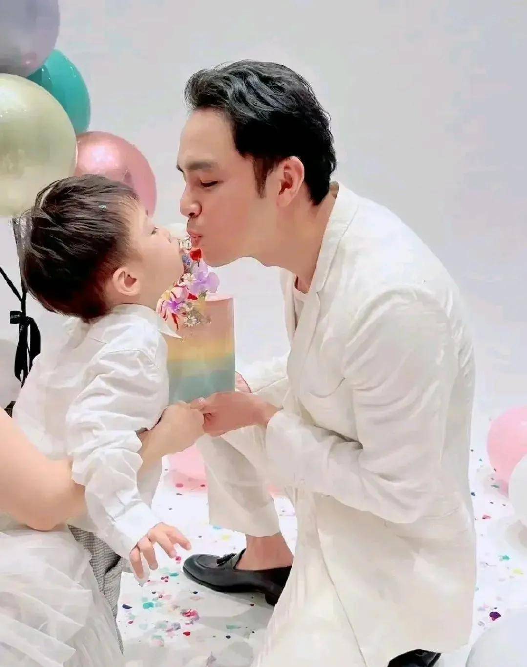 邓超这次太不应该了?明道原来早已结婚生子?_王西_儿子_滑雪