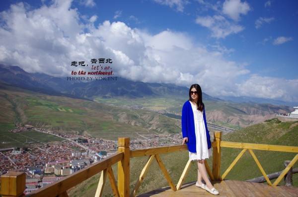 游青海，找西宁十大高端私人导游了解，到本地报团旅游报价是多少