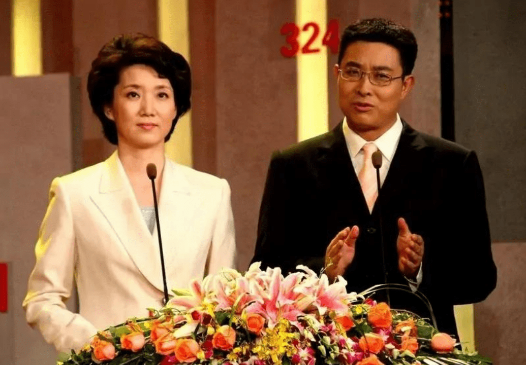 电视主持人李修平:2段婚姻,二婚大10岁男子,60岁没孩子也幸福_范宇