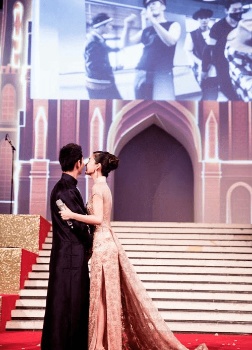 分手一年后,终于明白当初黄晓明为何要甩了angelababy_杨颖_资源_婚礼