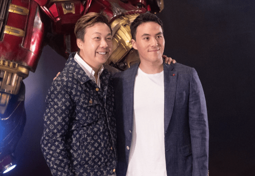 据悉,何猷启在2016年接替三太的班,到东华三院出任总理,之后也尝试