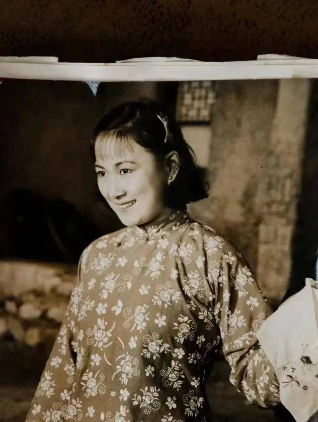 金迪与摄影师丈夫恩爱一生,秦怡田华都命苦_黄宗英_赵丹_生活