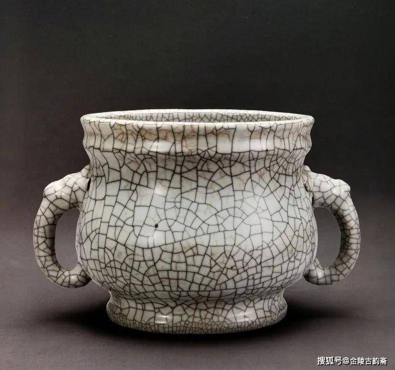 金丝铁线-明成化仿宋哥釉梅瓶图像研析_搜狐网