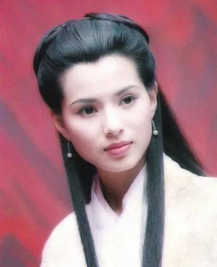 李若彤曾因感情问题差点轻生,如今54岁仍是单身_郭应泉_爱情_事业