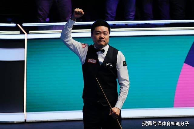 中国斯诺克低谷中大爆发,2大中生代接班丁俊晖_选手_曹宇_球员