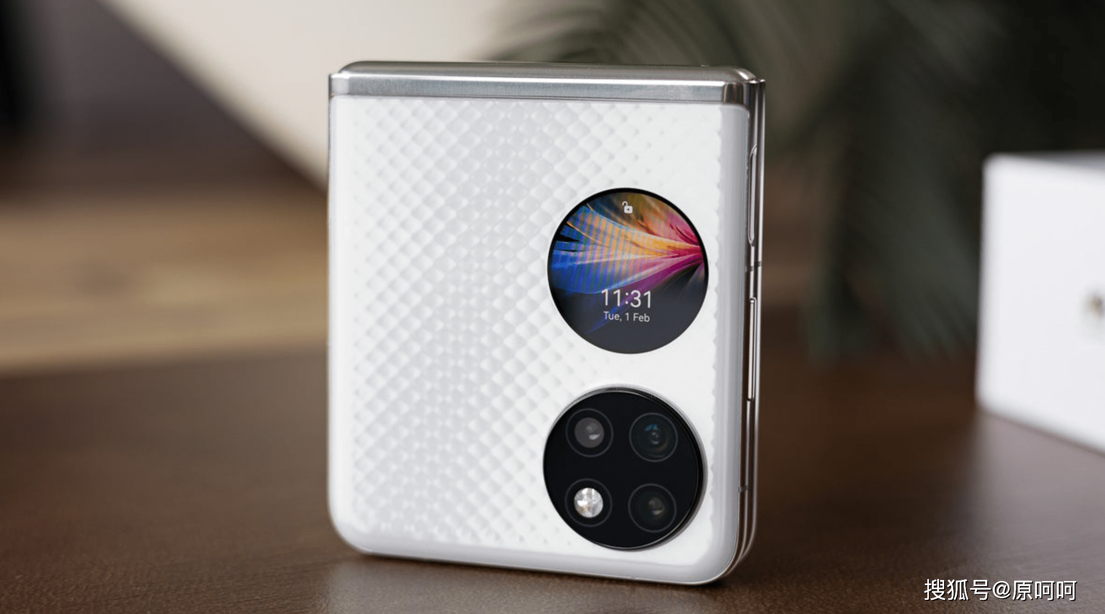 顶级多款翻盖折叠屏手机大比拼,看看谁才是最强王者?