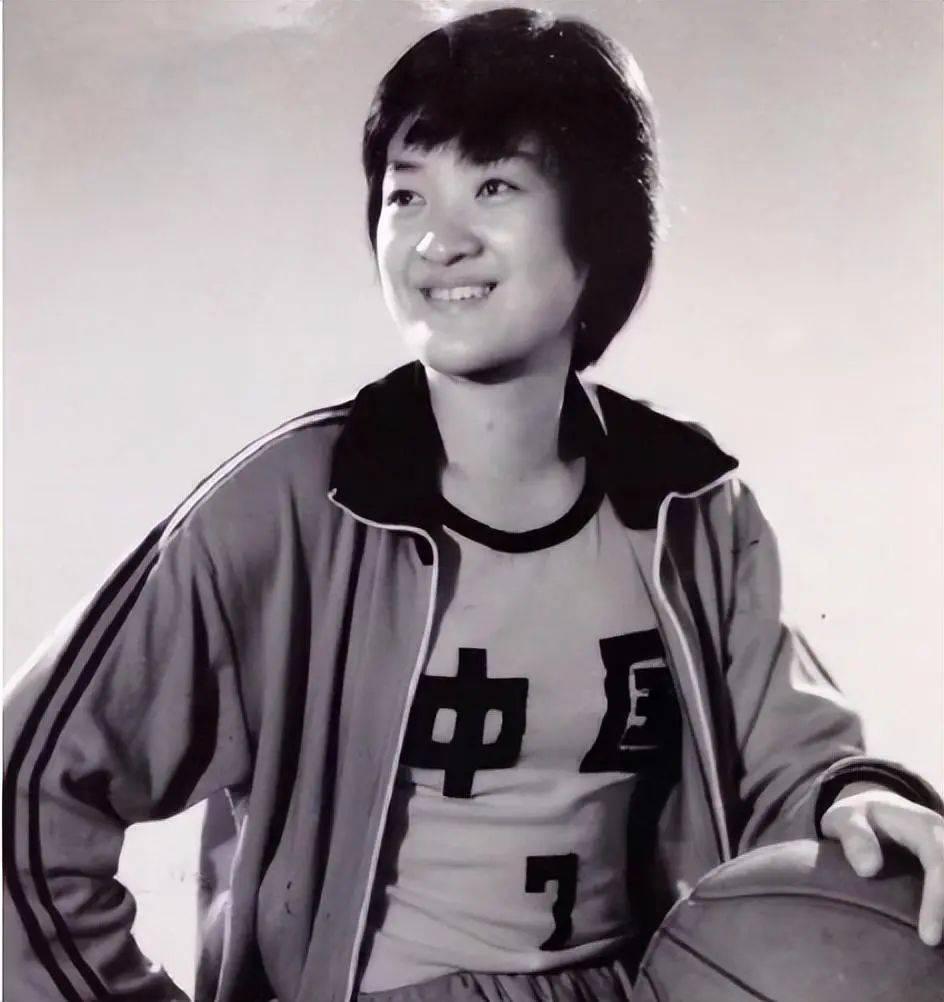 女篮名将宋晓波:没有破坏张大维的婚姻,创业成富婆65岁未婚_中国女篮