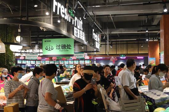 "爱在旺豪"三亚旺豪超市为期三天的万人狂欢购物节盛大开启!