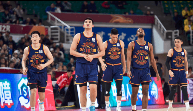 力压胡金秋成国内球员得分王,球迷:你真的比吴前强_原帅_山西_进攻